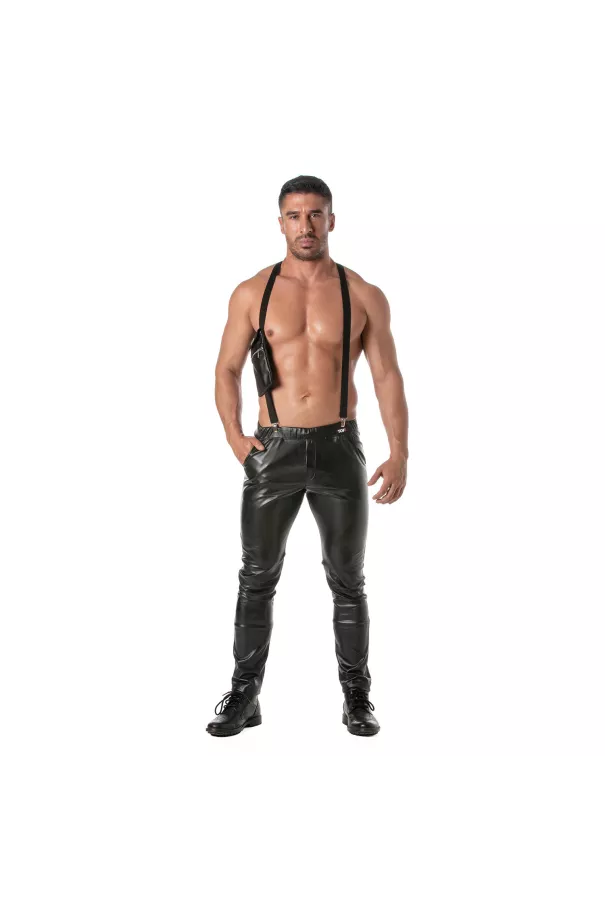 Kinky Elastic Pocket Harness with black pants