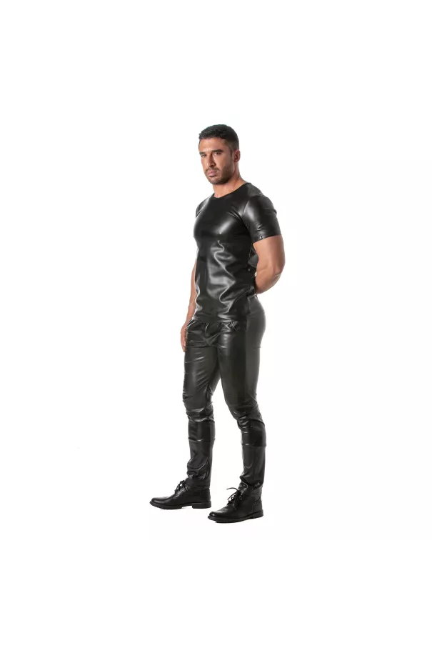Kinky T-Shirt with kinky pants