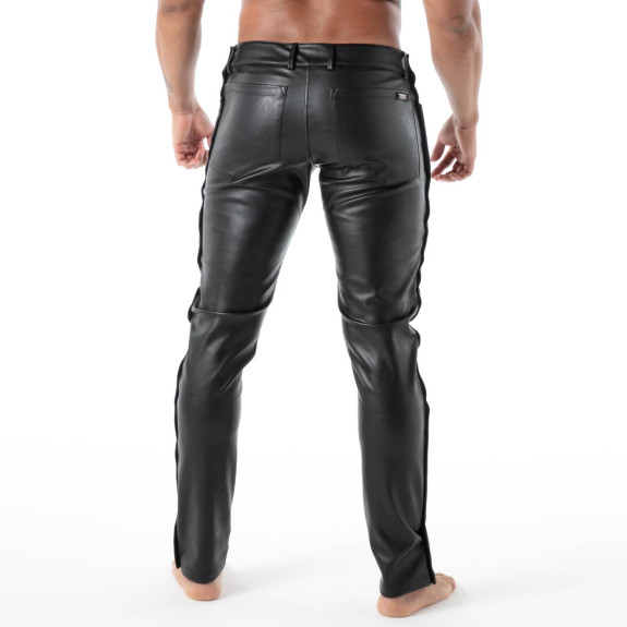 kinky pants