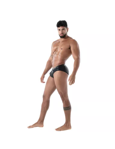 brief black