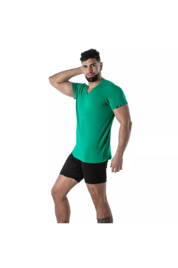 Colored V-Neck T-Shirt in Green - Men's Casual T-Shirts | TOF Paris